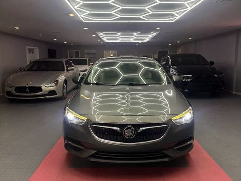Used 2018 Buick Regal Preferred w/ Sights and Sounds Package FWD image 2