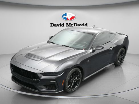 Used 2024 Ford Mustang GT Premium image 31