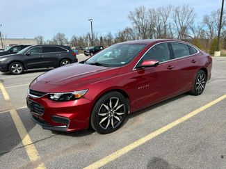 Used 2018 Chevrolet Malibu LT w/ Leather Package video 1