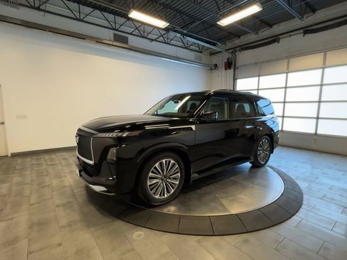 New 2026 INFINITI QX80 Luxe w/ Exterior Package image 4