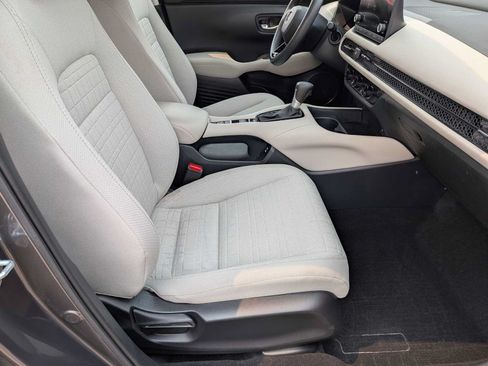 Used 2024 Honda HR-V LX image 19