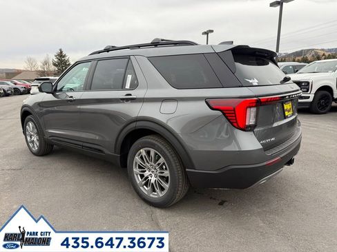 Used 2026 Ford Explorer Active w/ Active Comfort Package AWD/4WD image 4