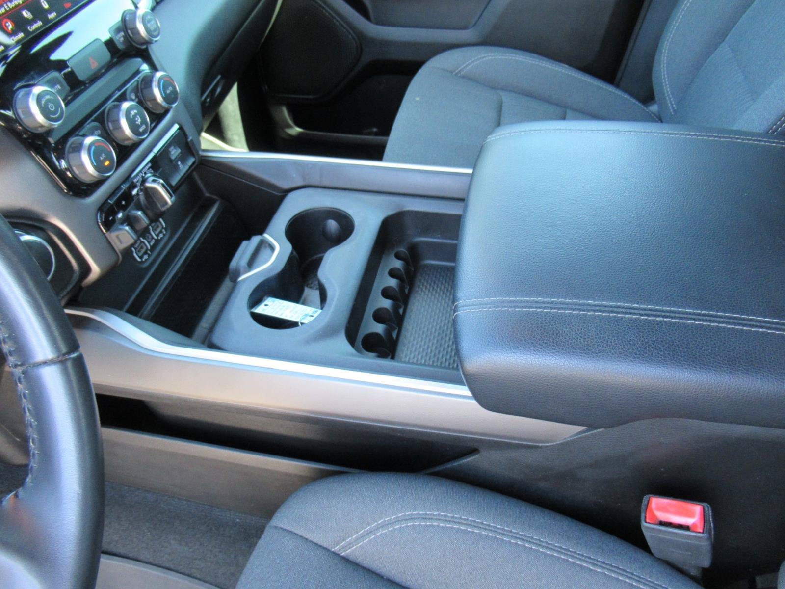 Used 2021 RAM 1500 Big Horn RWD image 21