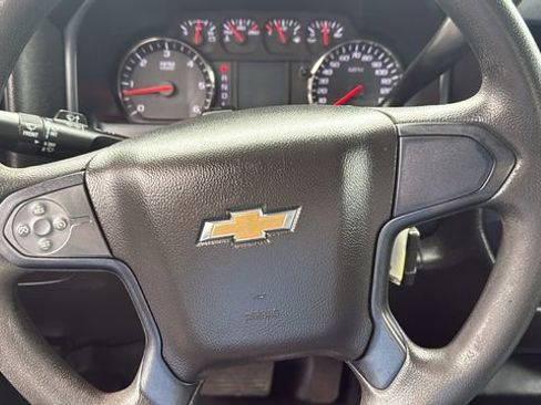 Used 2018 Chevrolet Silverado 2500 W/T w/ WT Convenience Package image 15