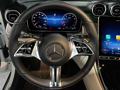 Certified 2025 Mercedes-Benz GLC 300 4MATIC image 25