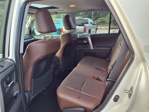 Used 2023 Toyota 4Runner Limited AWD/4WD image 23