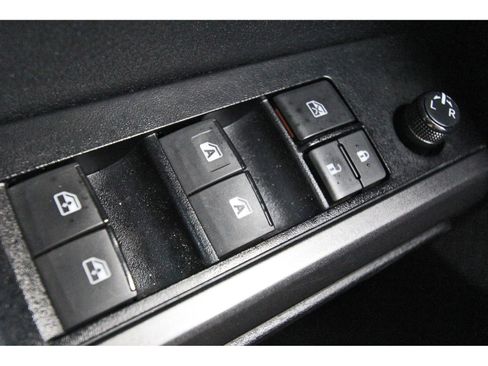 Used 2023 Toyota Tacoma TRD Off-Road AWD/4WD image 21