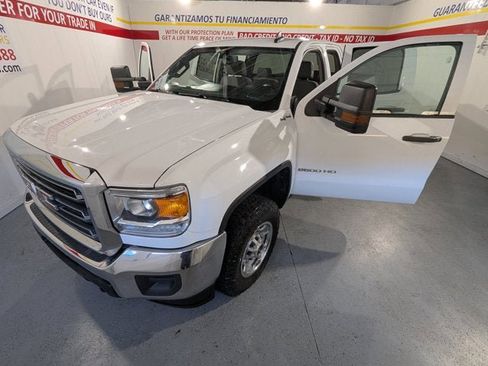 Used 2019 GMC Sierra 2500 4x4 Double Cab w/ Sierra Convenience Package image 11