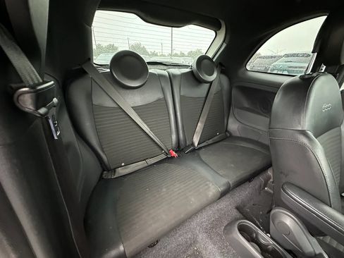 Used 2015 FIAT 500 Sport w/ Sport Appearance Group FWD image 14