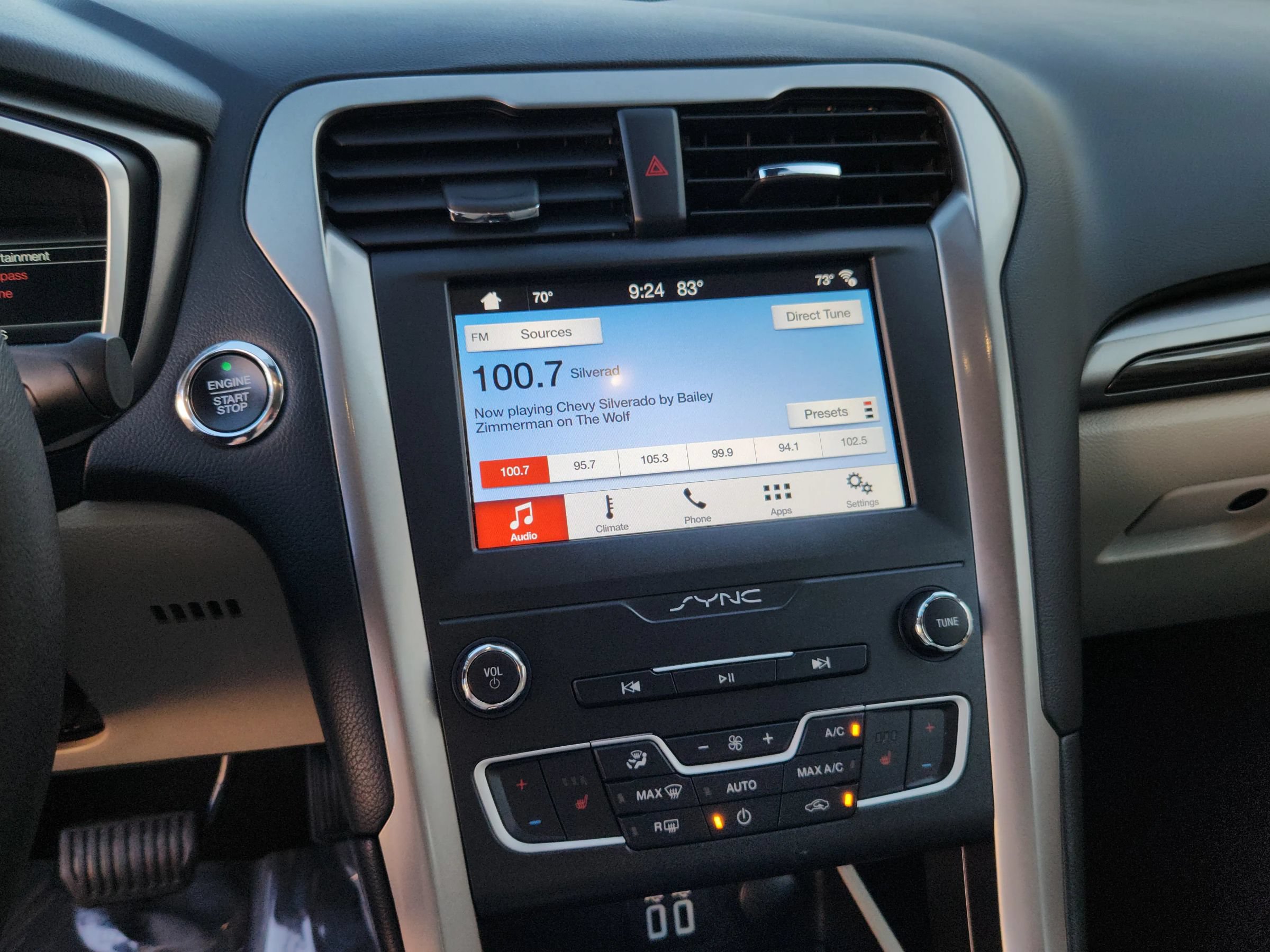 Used 2019 Ford Fusion SEL FWD image 13