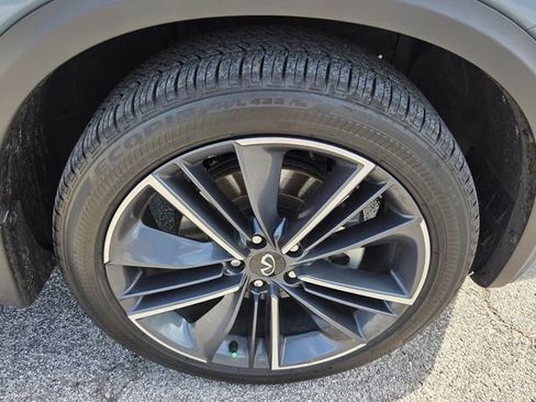 Certified 2024 INFINITI QX50 Sport FWD image 9