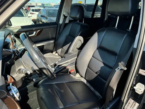 Used 2014 Mercedes-Benz GLK 350 2WD image 18