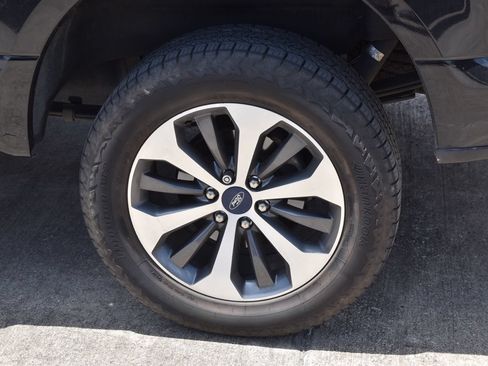 Used 2019 Ford F150 XL w/ Equipment Group 101A Mid AWD/4WD image 12