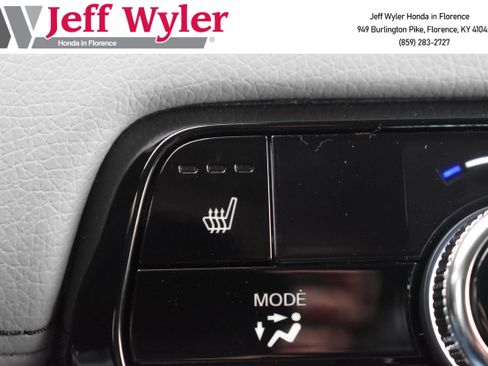 New 2025 Honda Pilot Touring image 22