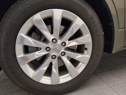 Used 2017 Buick Envision Essence FWD image 31