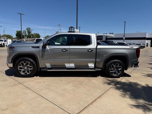 Used 2026 GMC Sierra 1500 SLT w/ SLT Premium Plus Package AWD/4WD image 8