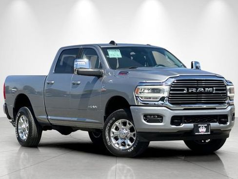 Used 2024 RAM 2500 Laramie w/ Safety Group AWD/4WD image 2