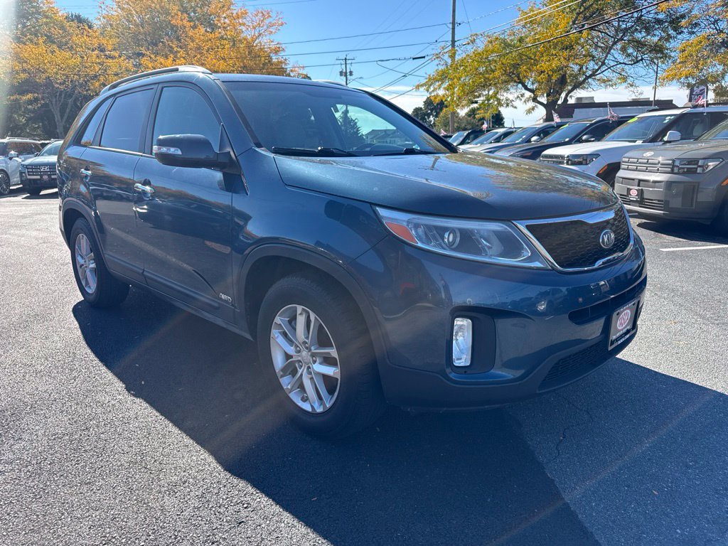Used 2014 Kia Sorento LX AWD/4WD image 3