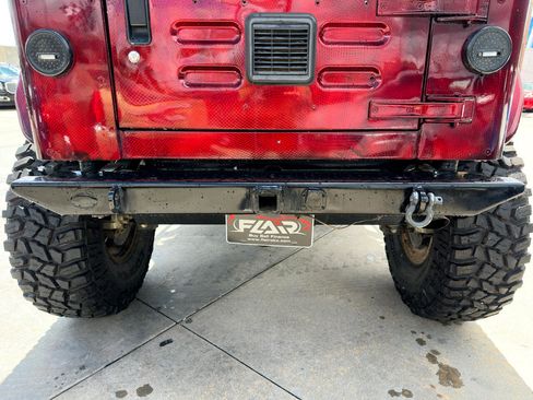 Used 2003 Jeep Wrangler Rubicon image 23