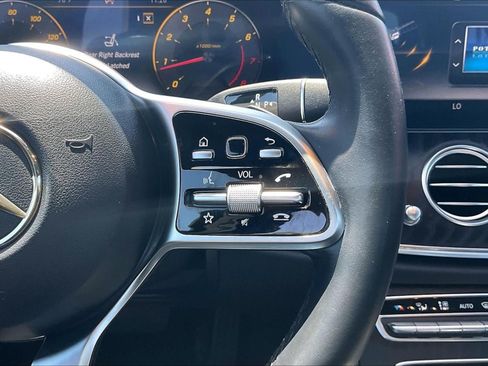 Used 2020 Mercedes-Benz E 350 Sedan w/ Parking Assistance Package image 17