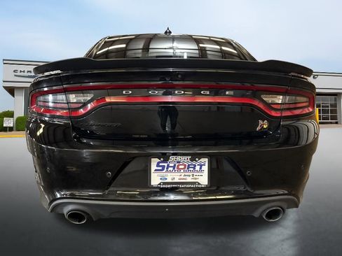 Used 2020 Dodge Charger Scat Pack image 4
