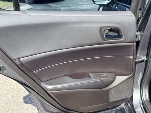 Used 2017 Acura ILX image 17