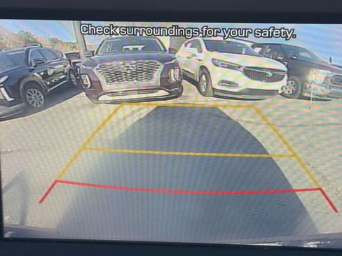 Used 2020 Hyundai Santa Fe SEL image 29