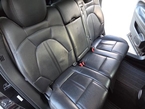 Used 2019 Lincoln MKT AWD image 38