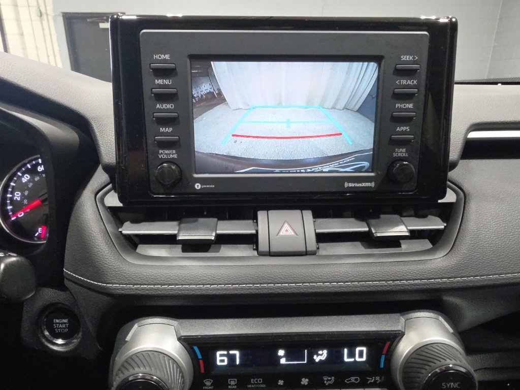 Certified 2021 Toyota RAV4 XLE w/ Convenience Package AWD/4WD image 11