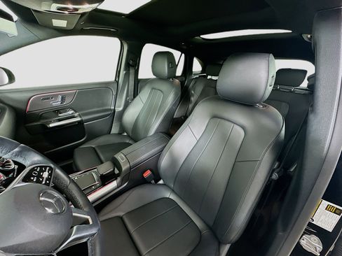 Certified 2023 Mercedes-Benz GLA 250 4MATIC image 25