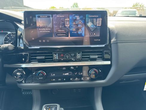 New 2026 Nissan Pathfinder SV AWD/4WD image 19