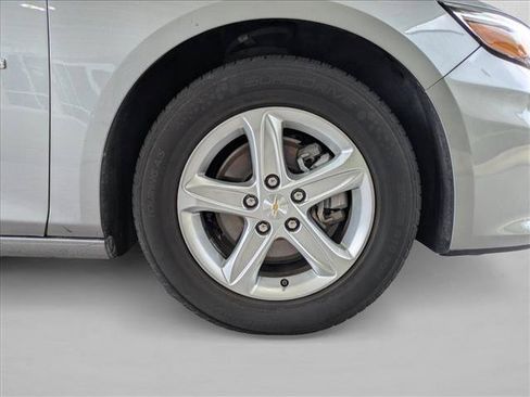 Used 2024 Chevrolet Malibu LT FWD image 21