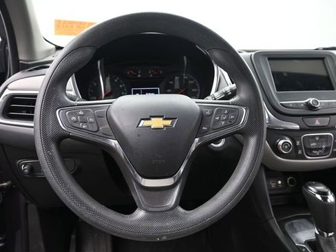 Used 2019 Chevrolet Equinox LS w/ LS Convenience Package image 12