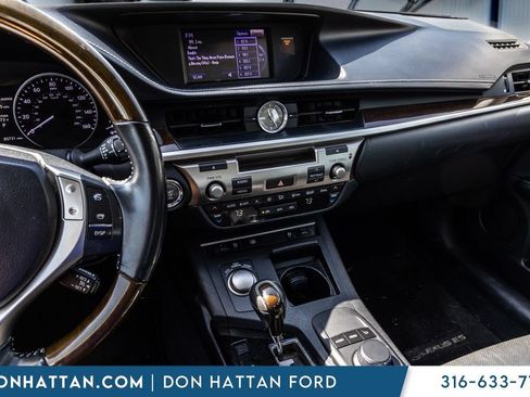 Used 2013 Lexus ES 350 w/ Luxury Pkg FWD image 8