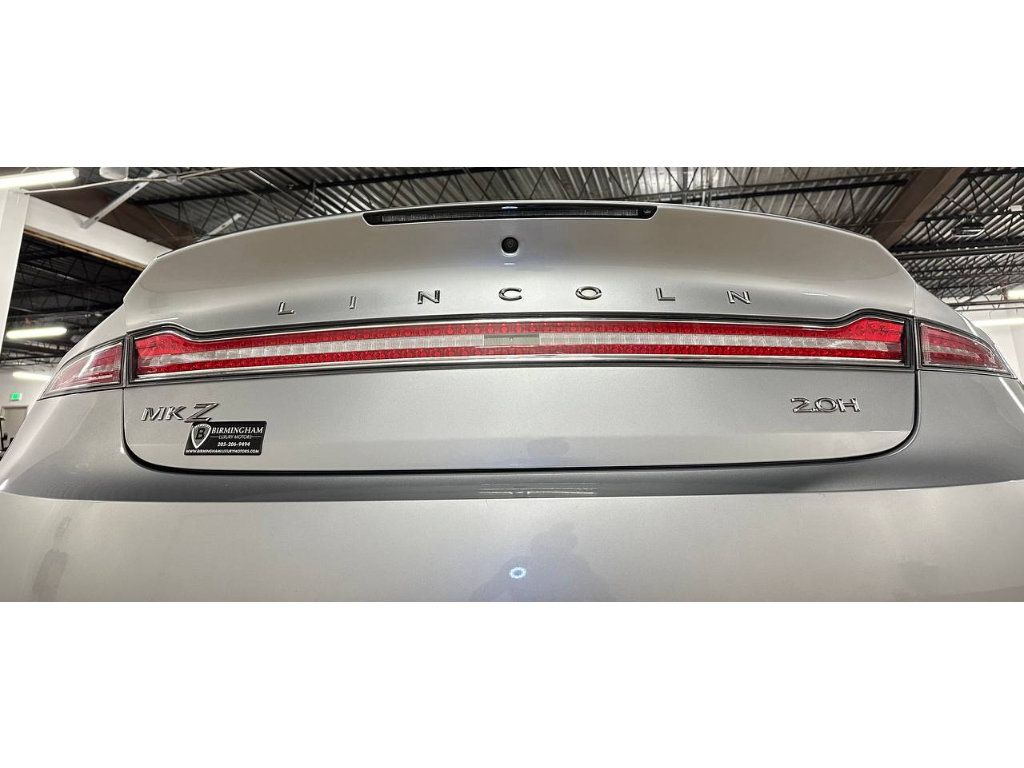 Used 2020 Lincoln MKZ Reserve FWD image 14