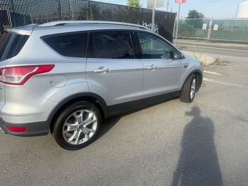 Used 2015 Ford Escape Titanium AWD/4WD image 4
