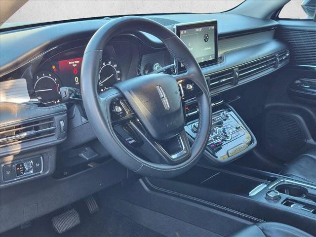 Used 2022 Lincoln Corsair FWD image 10