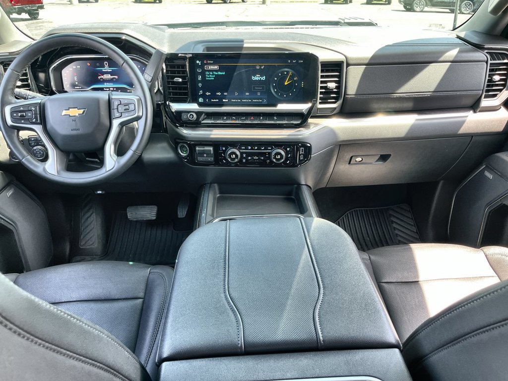Used 2024 Chevrolet Silverado 2500 LTZ w/ LTZ Plus Package AWD/4WD image 20