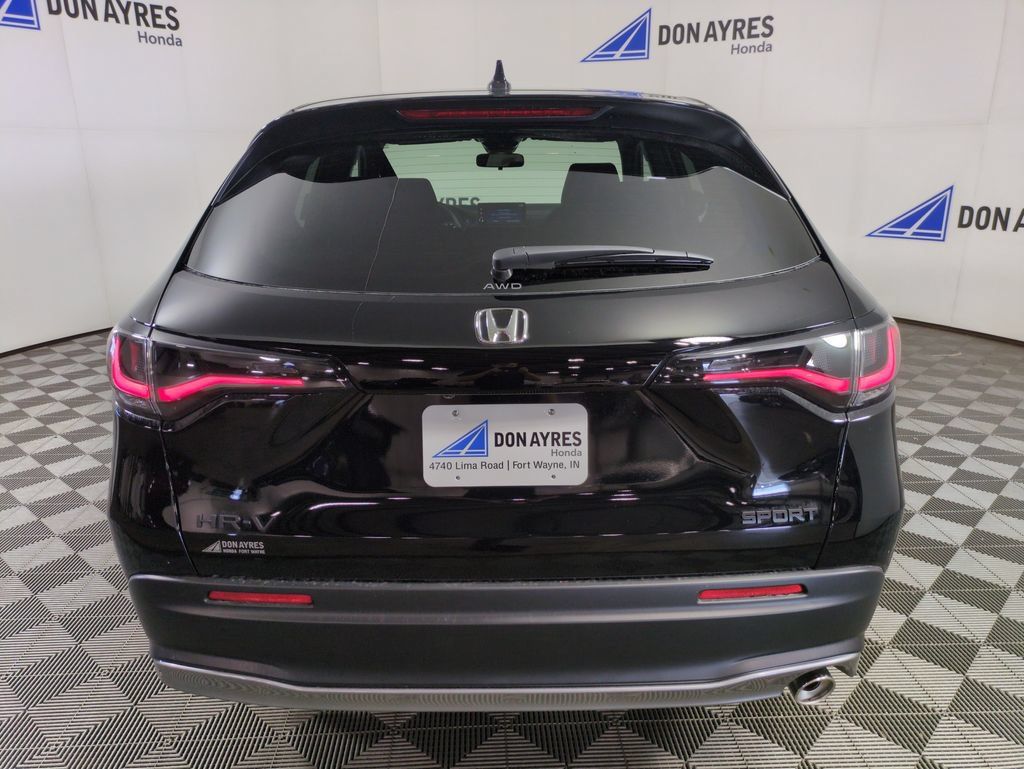 New 2027 Honda HR-V Sport image 4