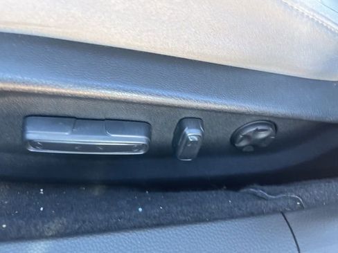 Used 2019 Honda Accord EX image 18