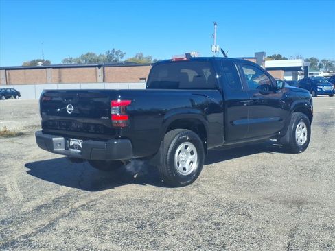 Used 2025 Nissan Frontier S image 6