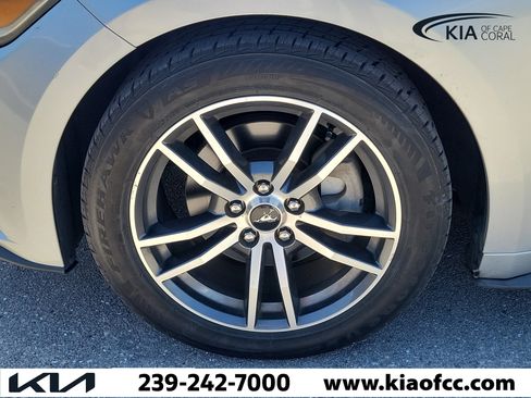 Used 2016 Ford Mustang Premium RWD image 6