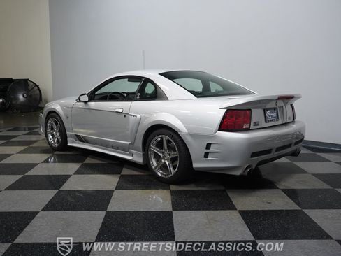Used 2001 Ford Mustang GT RWD image 10