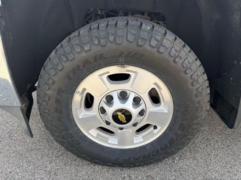 Used 2016 Chevrolet Silverado 2500 LT image 9