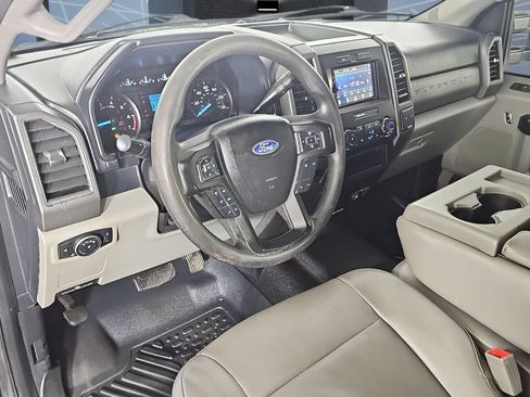 Used 2018 Ford F350 XL w/ Power Equipment Group AWD/4WD image 13