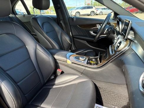 Used 2018 Mercedes-Benz C 300 Sedan image 17
