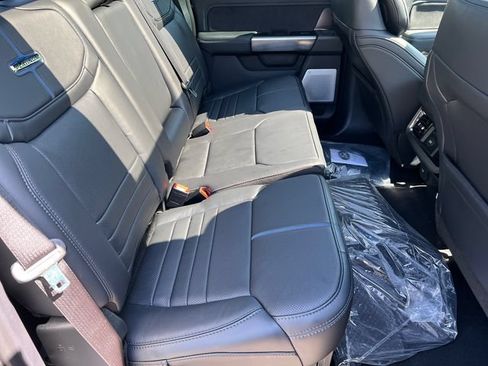 New 2026 Ford F450 Platinum w/ FX4 Off-Road Package AWD/4WD image 15
