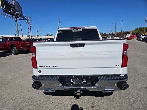 Used 2022 Chevrolet Silverado 1500 LTZ w/ Technology Package image 4