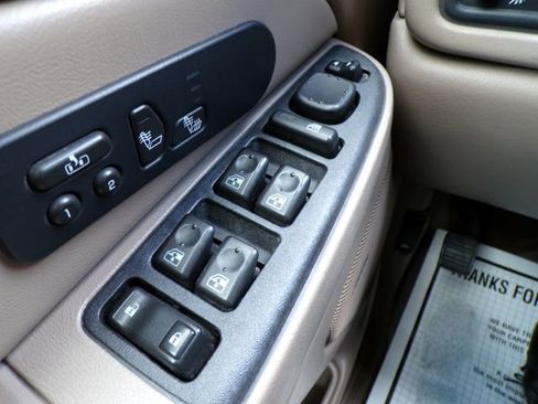 Used 2007 Chevrolet Silverado 3500 LT w/ Heavy-Duty Power Package image 22