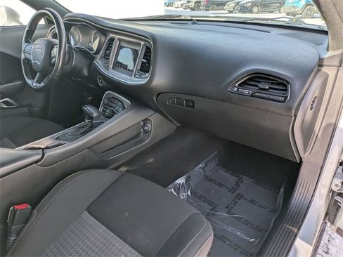Used 2022 Dodge Challenger GT image 21